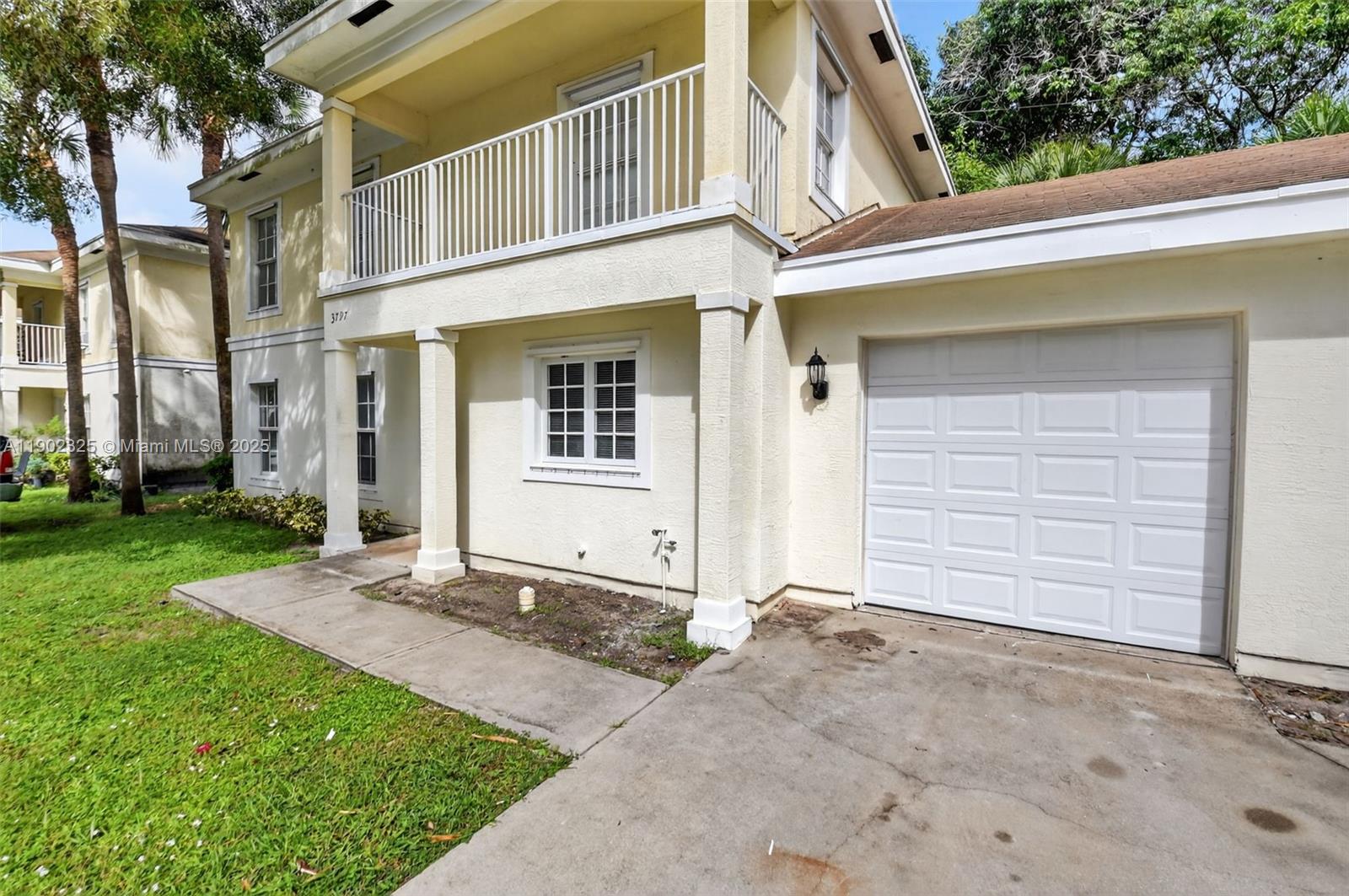 DOVE LANDING CONDO - Residential Lease