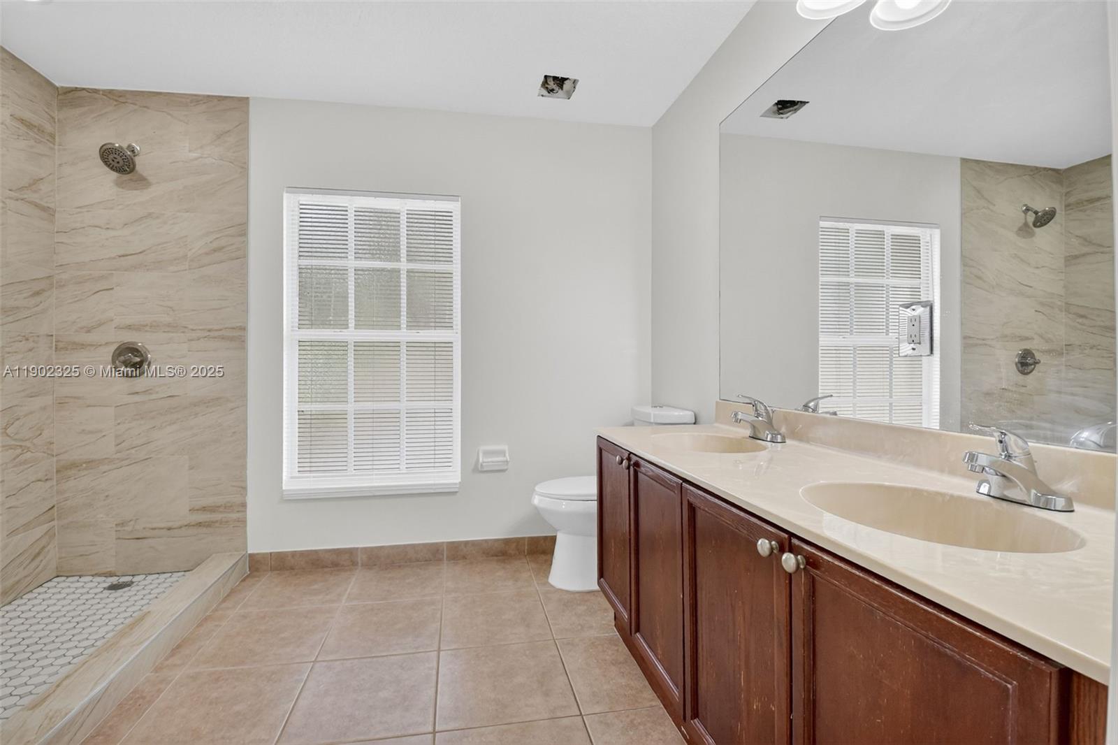 DOVE LANDING CONDO - Residential Lease