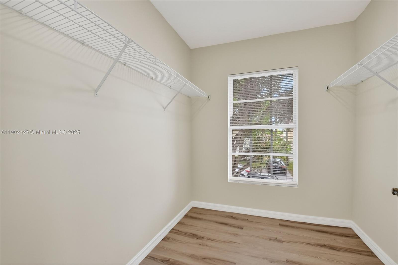 DOVE LANDING CONDO - Residential Lease