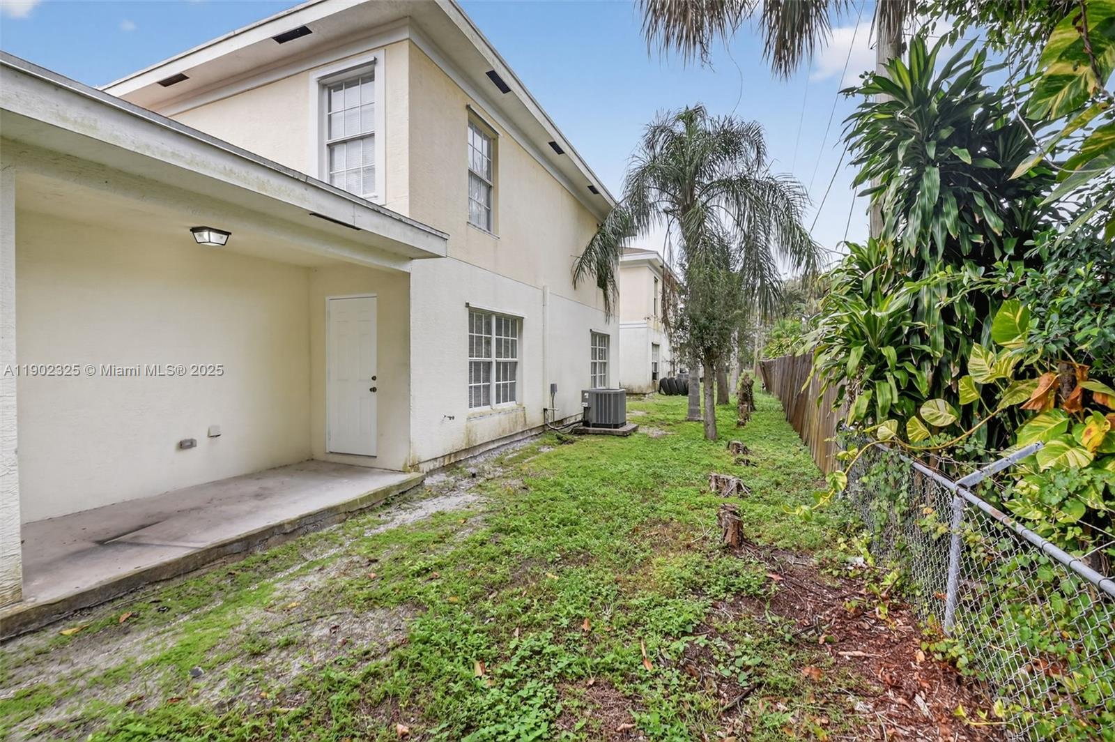 DOVE LANDING CONDO - Residential Lease