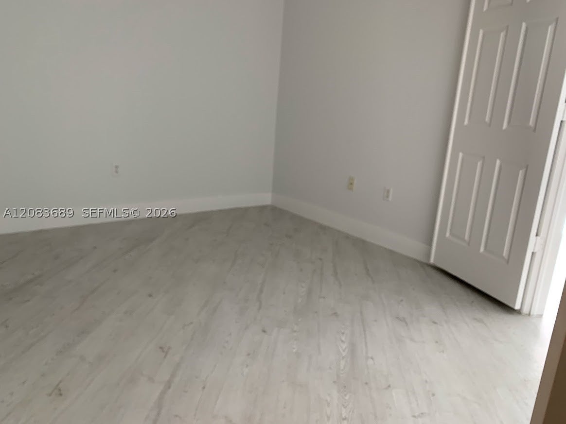 2030 S Douglas Rd 521