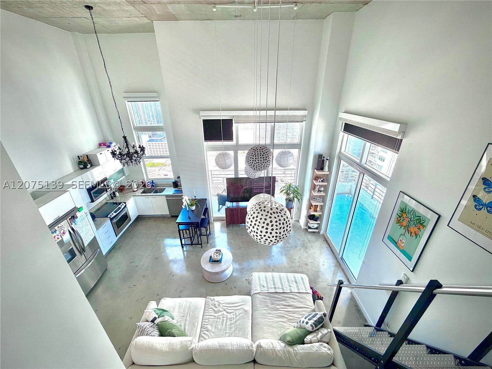 133 NE 2nd Ave 3501