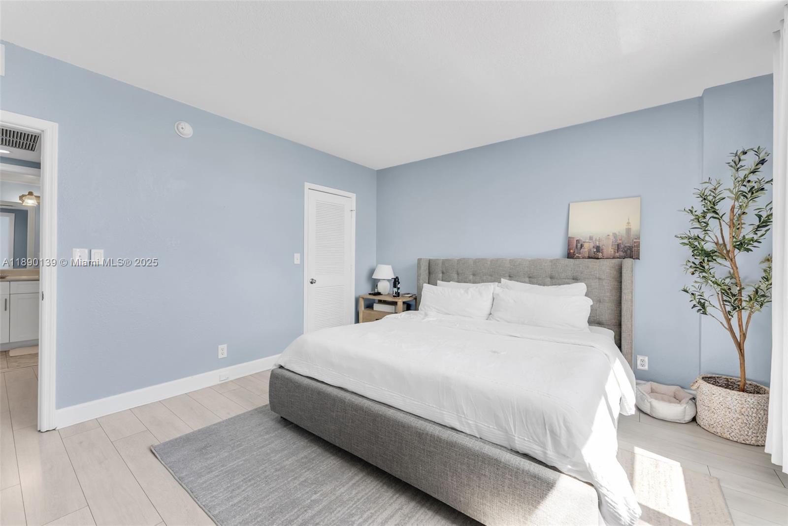401 BLU OF NORTH BEACH CO - Residential