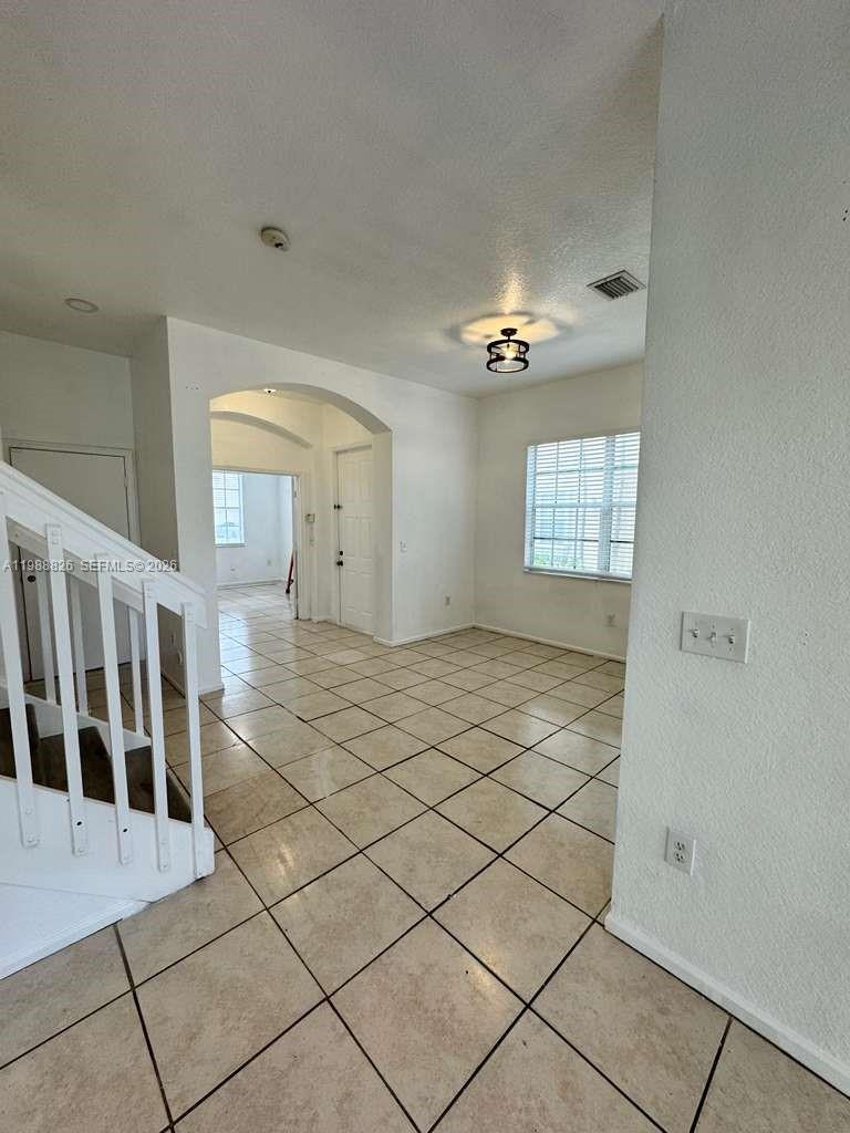 SILVER FALLS POD - Residential