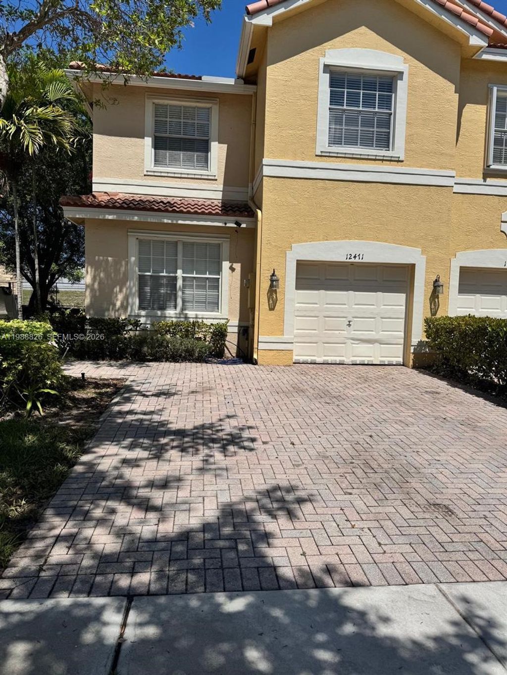 Photo of 12471 SW 42nd St, Miramar, FL 33027 (MLS # A11988826)