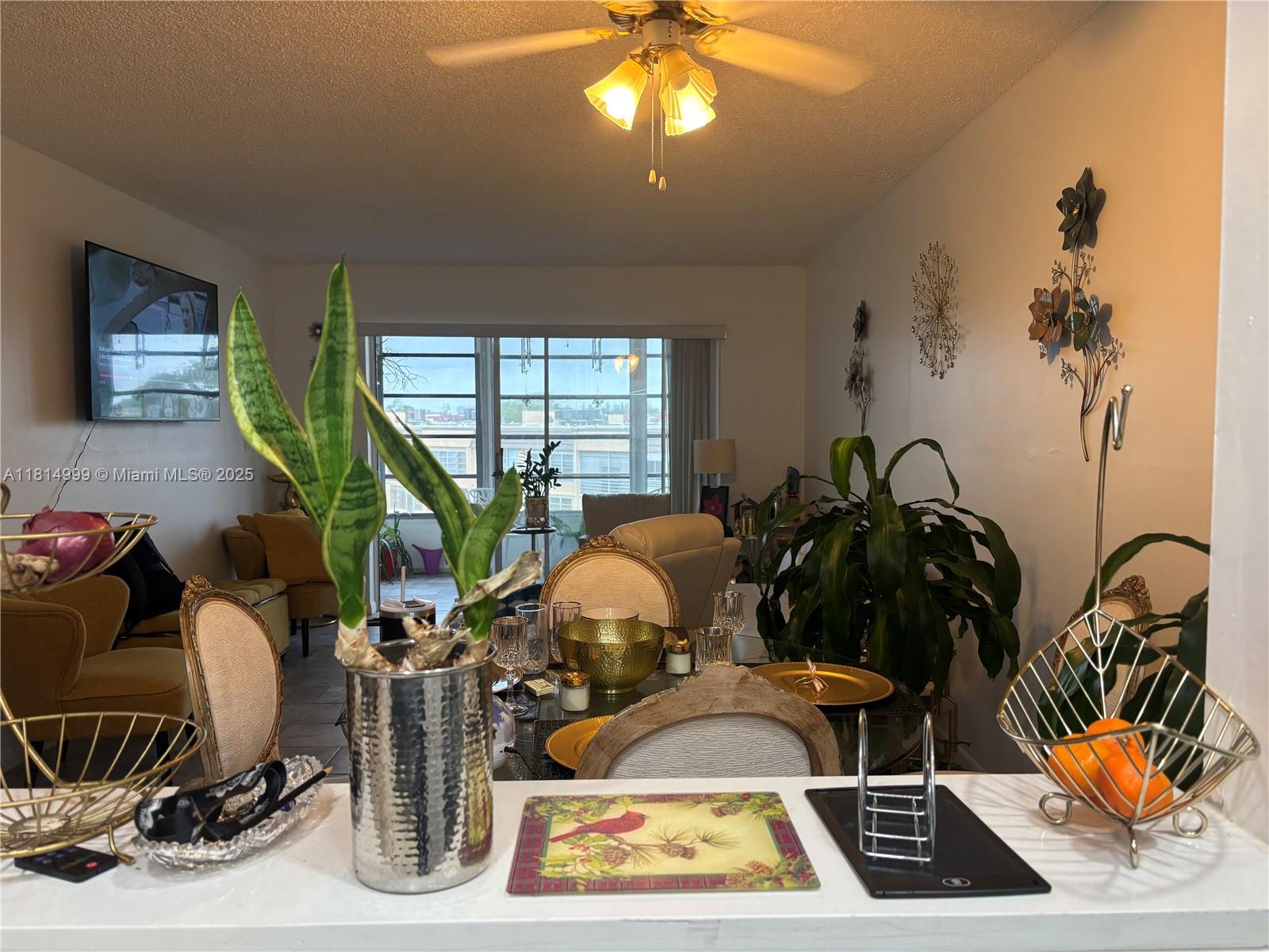 9041 Sunrise Lakes Blvd 311