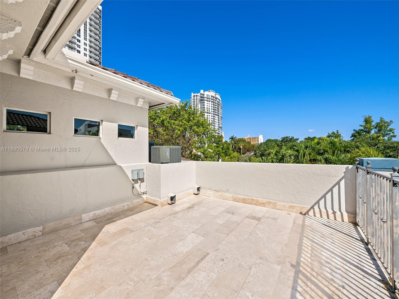 COLEE HAMMOCK - Residential