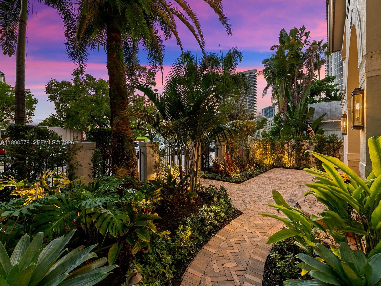 COLEE HAMMOCK - Residential