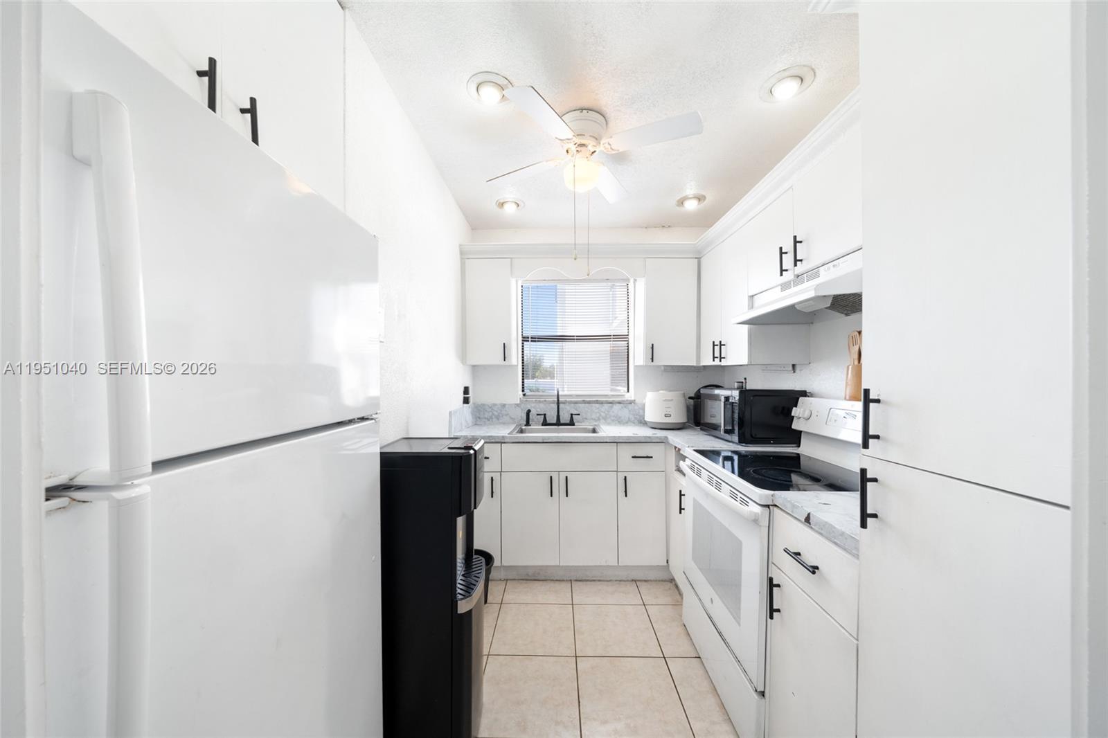 BROOKVIEW CONDO - Residential