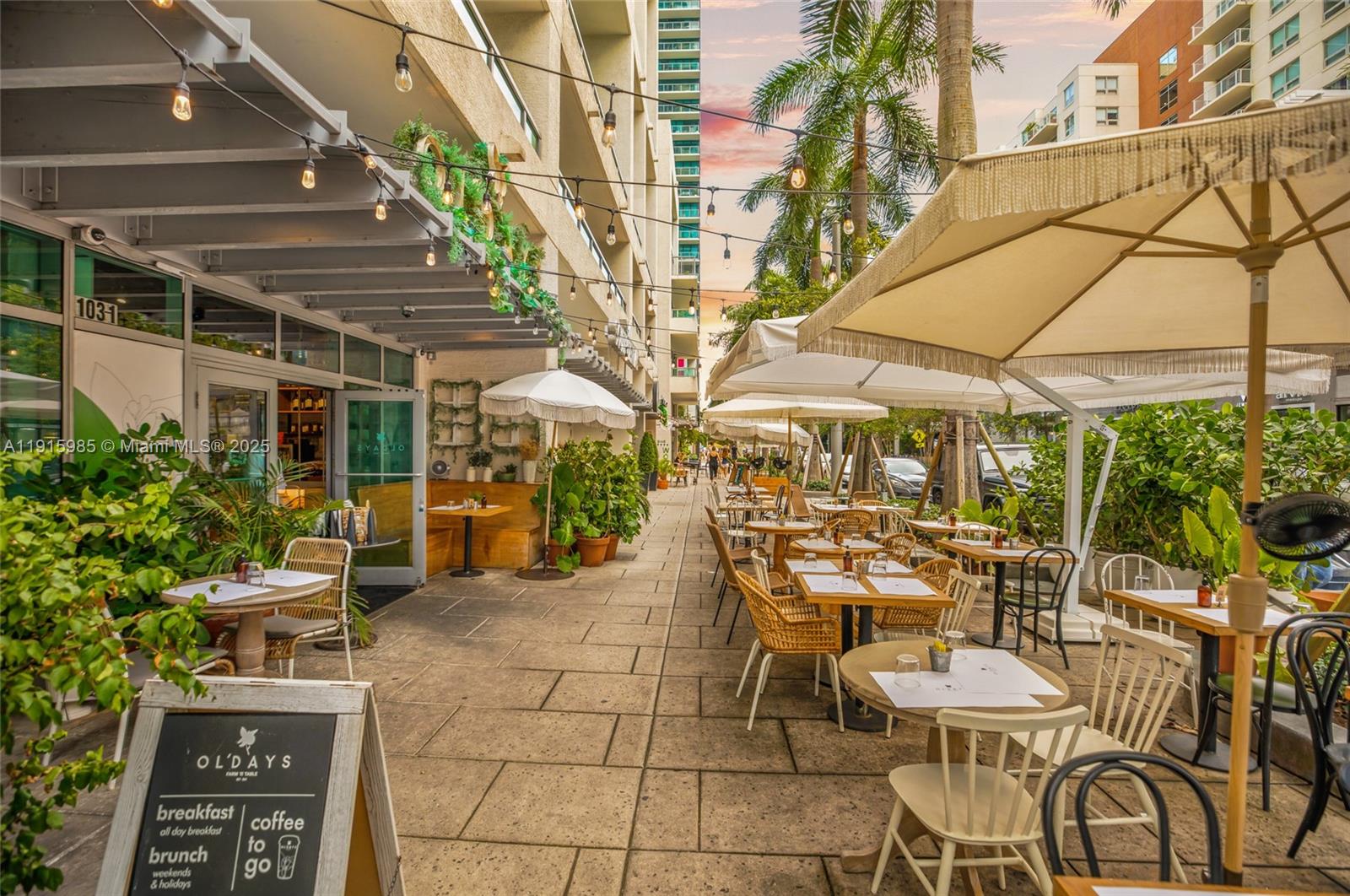 MIDBLOCK MIAMI CONDO - Residential