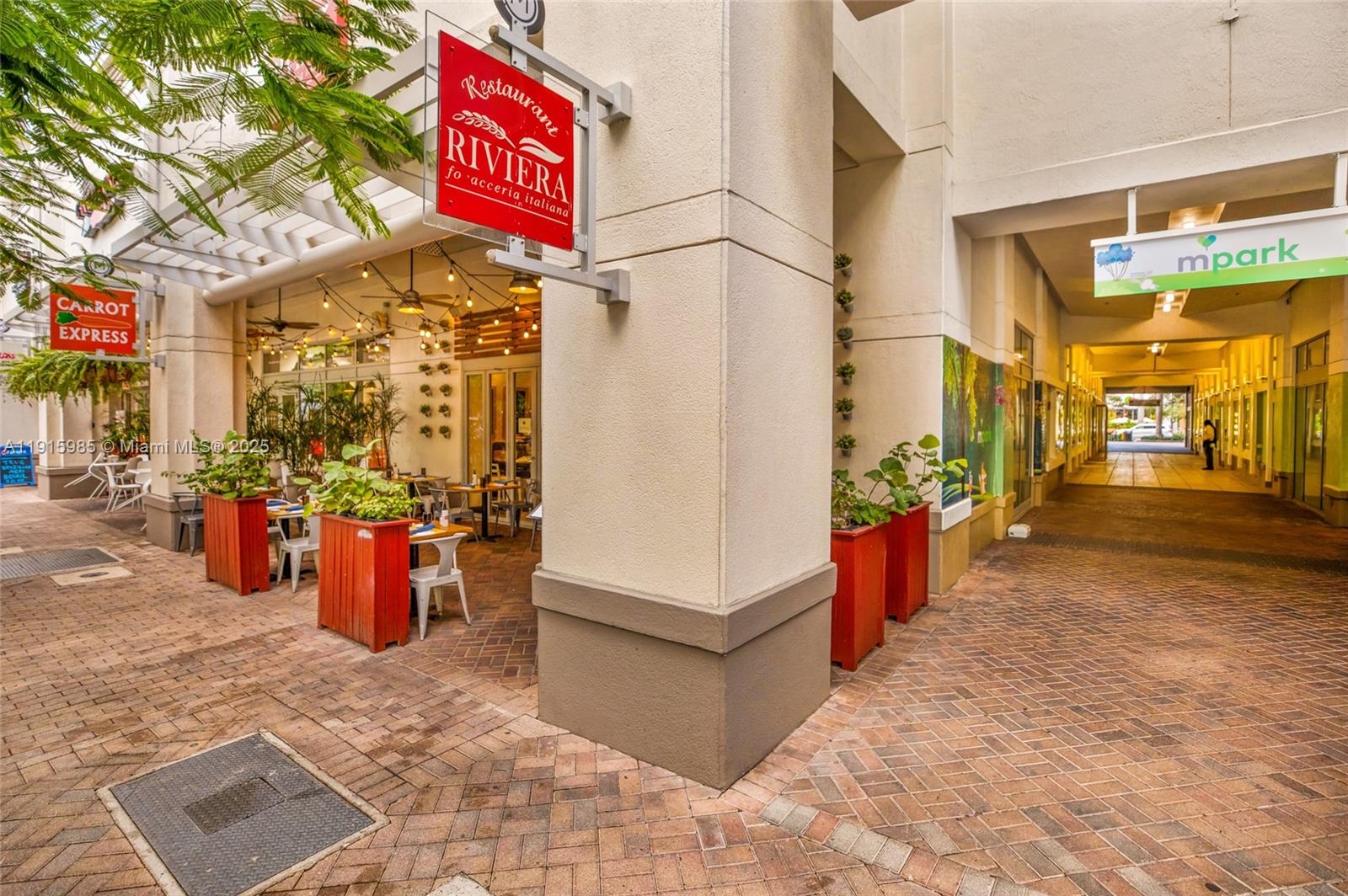 MIDBLOCK MIAMI CONDO - Residential