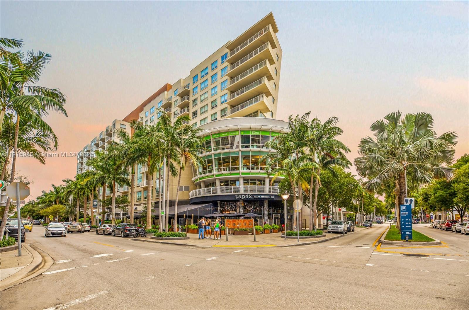 MIDBLOCK MIAMI CONDO - Residential