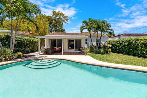 1558 Normandy Dr Miami Beach FL 33141