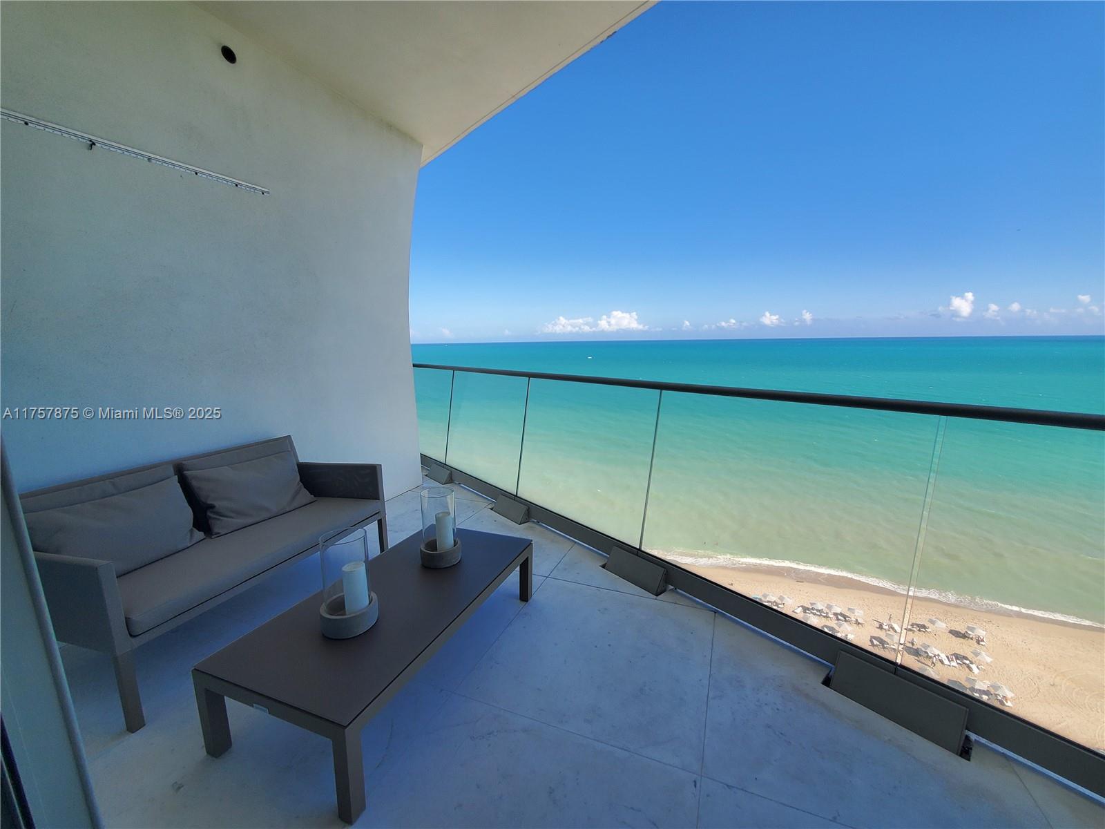 16901 Collins Ave 1404