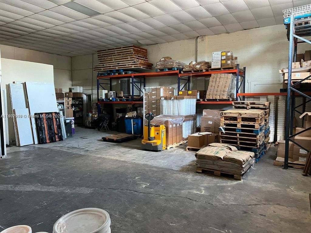 Photo of 1950 Hayes St, Hollywood, FL 33020 (MLS # A11902918)