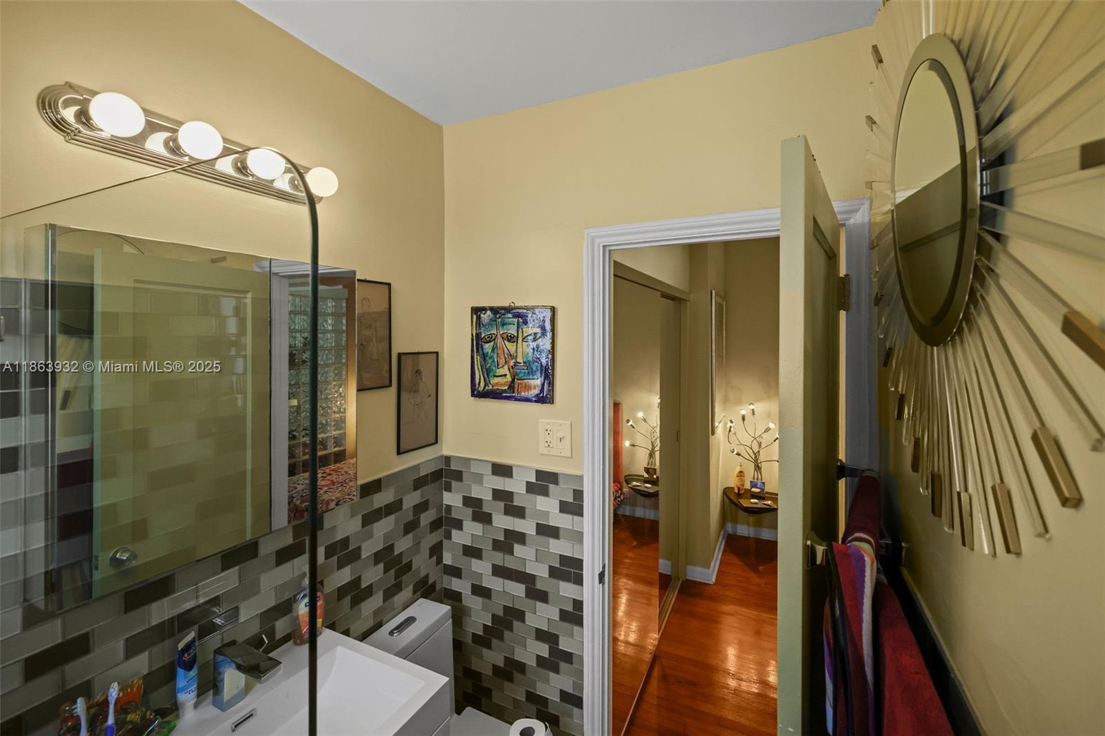 WALLIAN CO-OP APTS INC - Residential