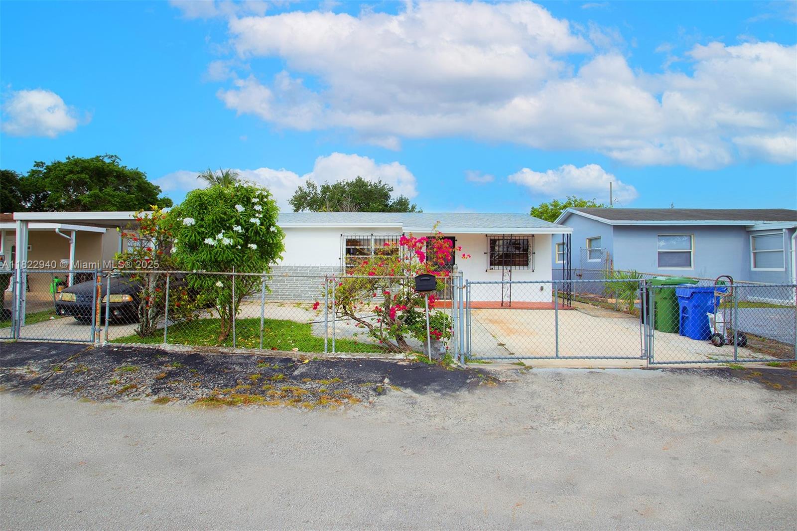 1311 SW 33rd Ter