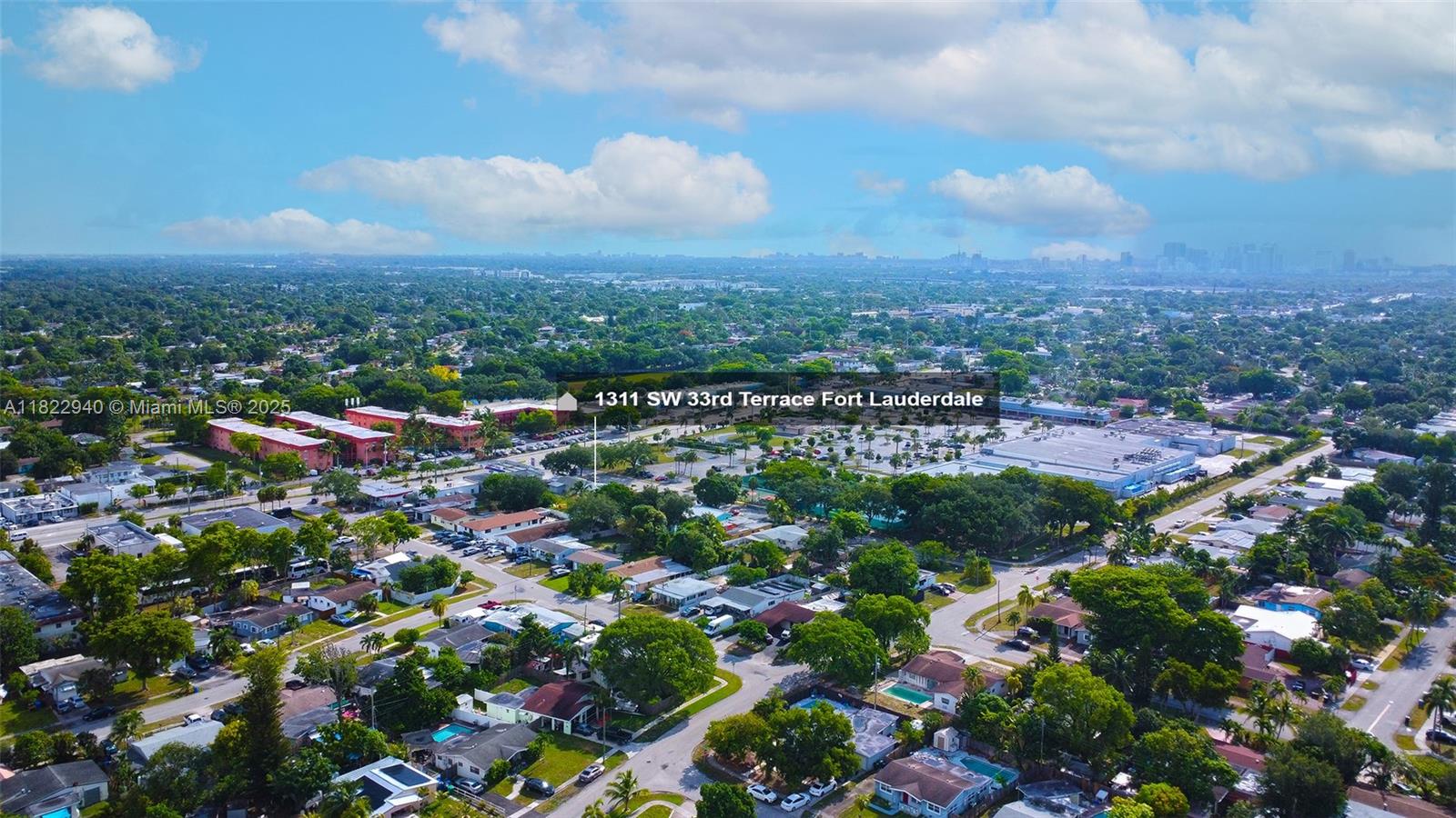 BREEZYWAY MANOR SECOND AD - Residential