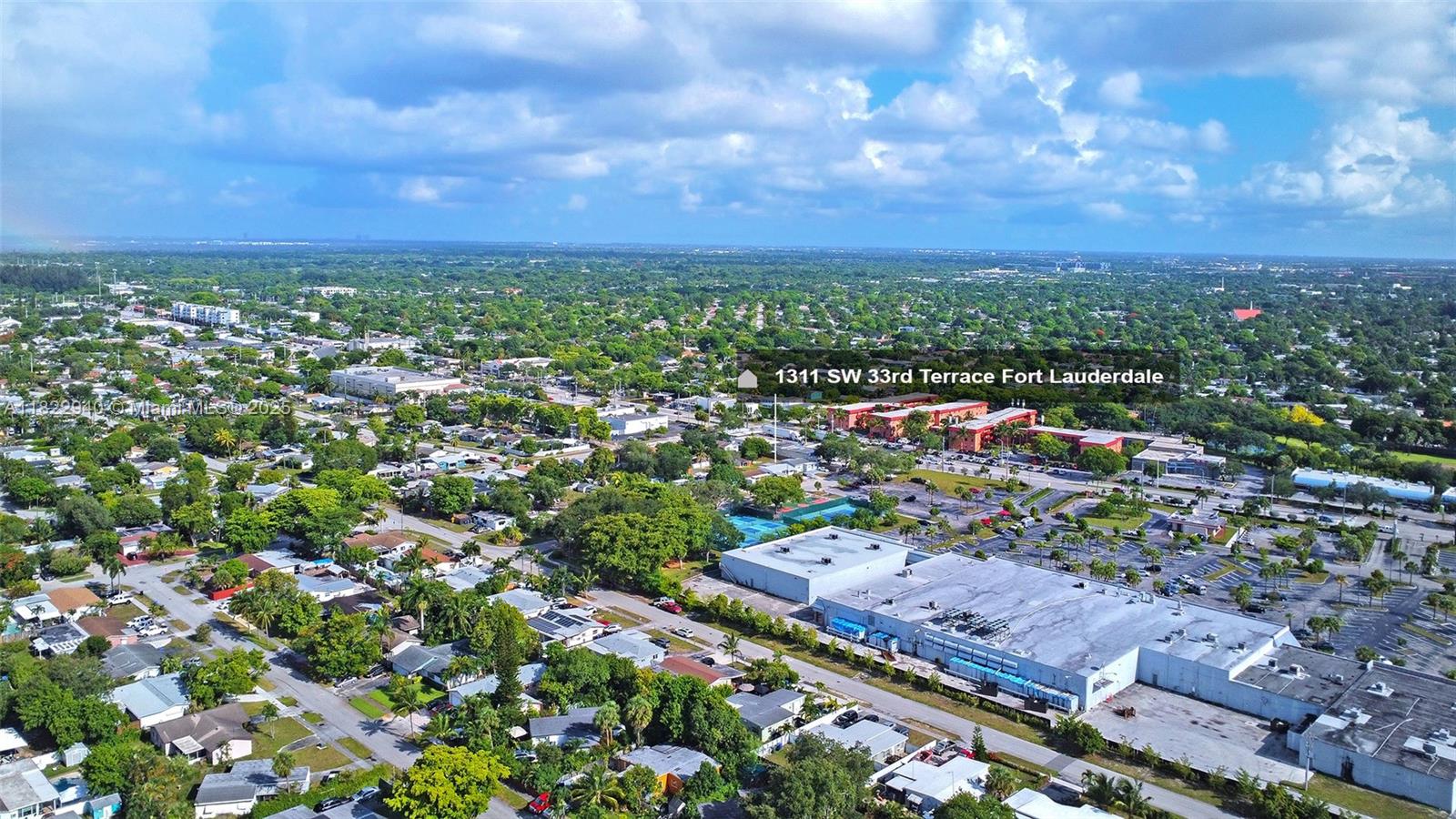 BREEZYWAY MANOR SECOND AD - Residential