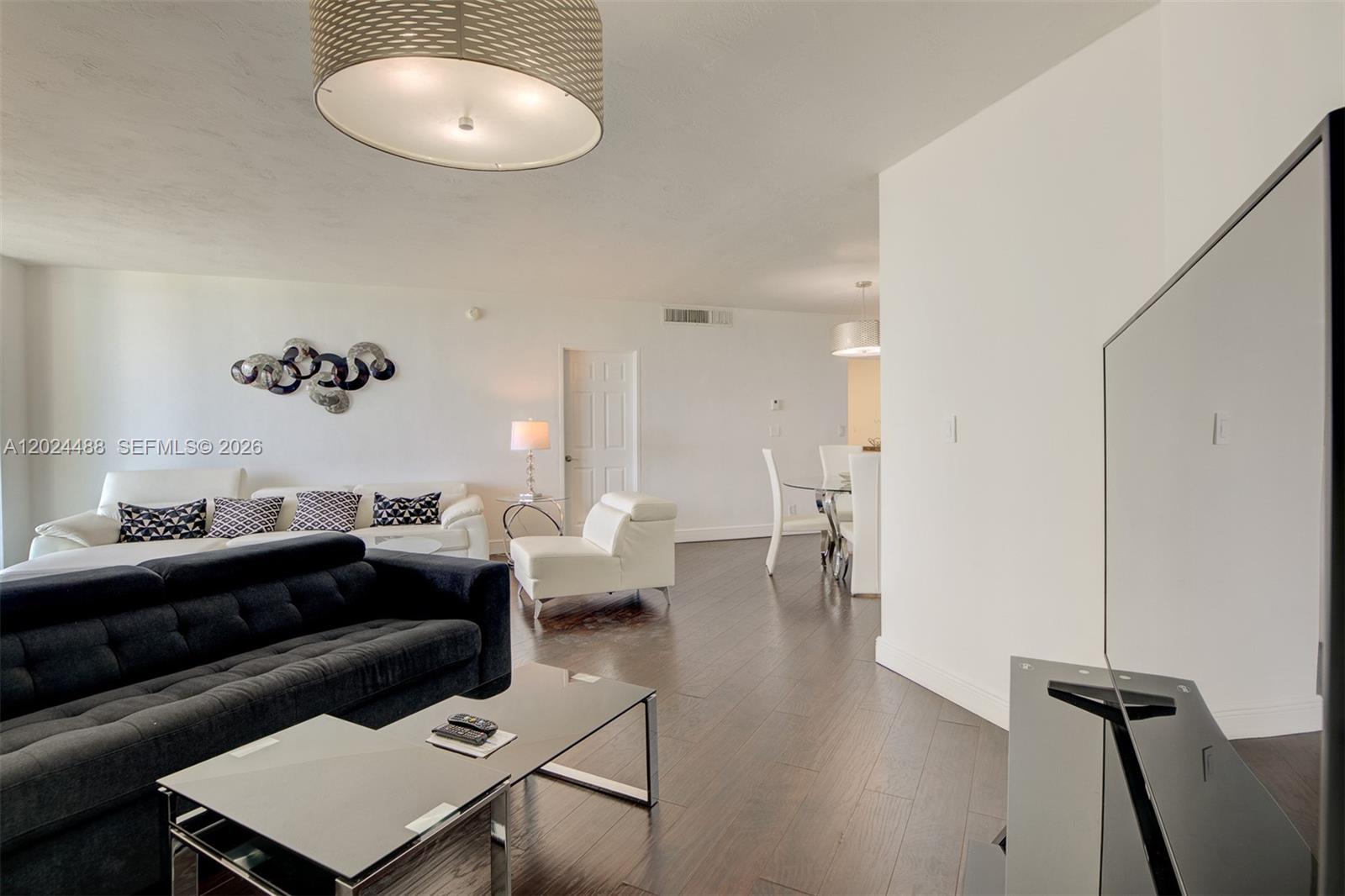TIDES ON HOLLYWOOD BEACH - Residential