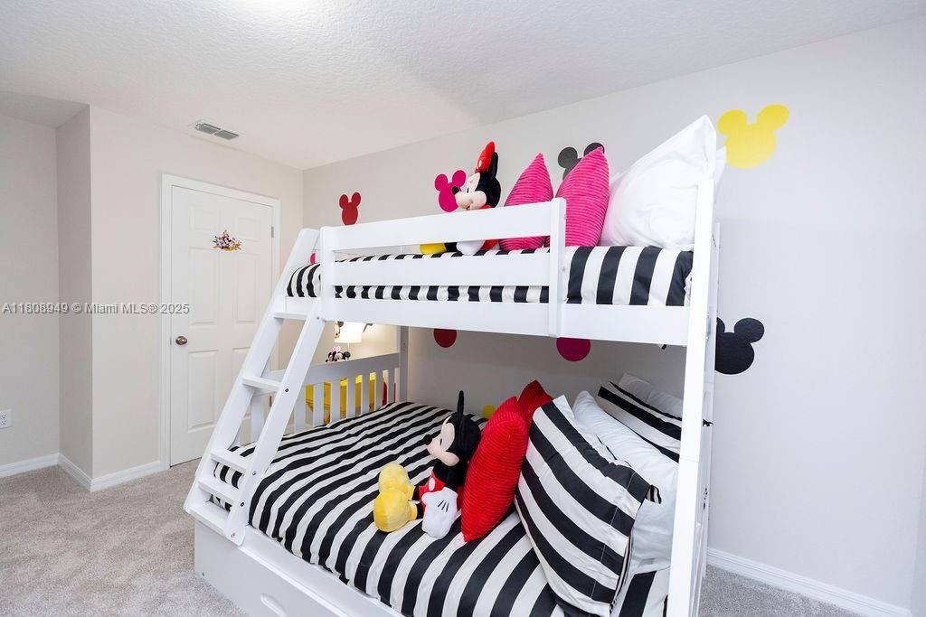 SOLARA RESORT VACATION - Residential