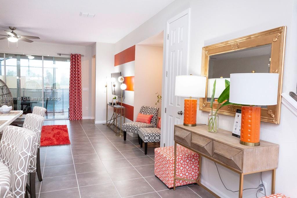 SOLARA RESORT VACATION - Residential