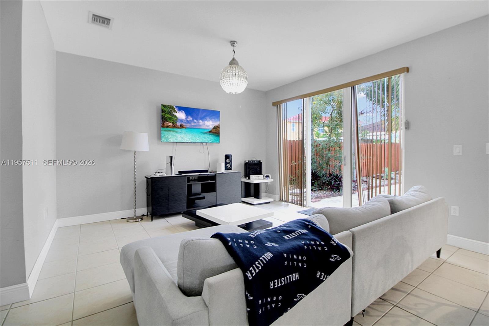 VILLAS DEL CAMPO SUB - Residential