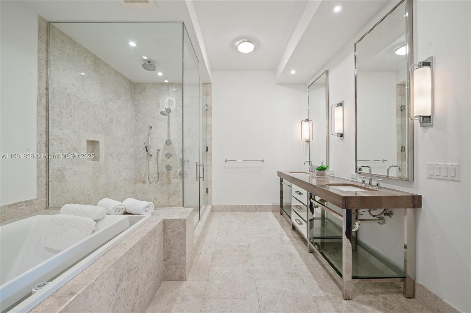 BAL HARBOUR NORTH SOUTH C - Residential