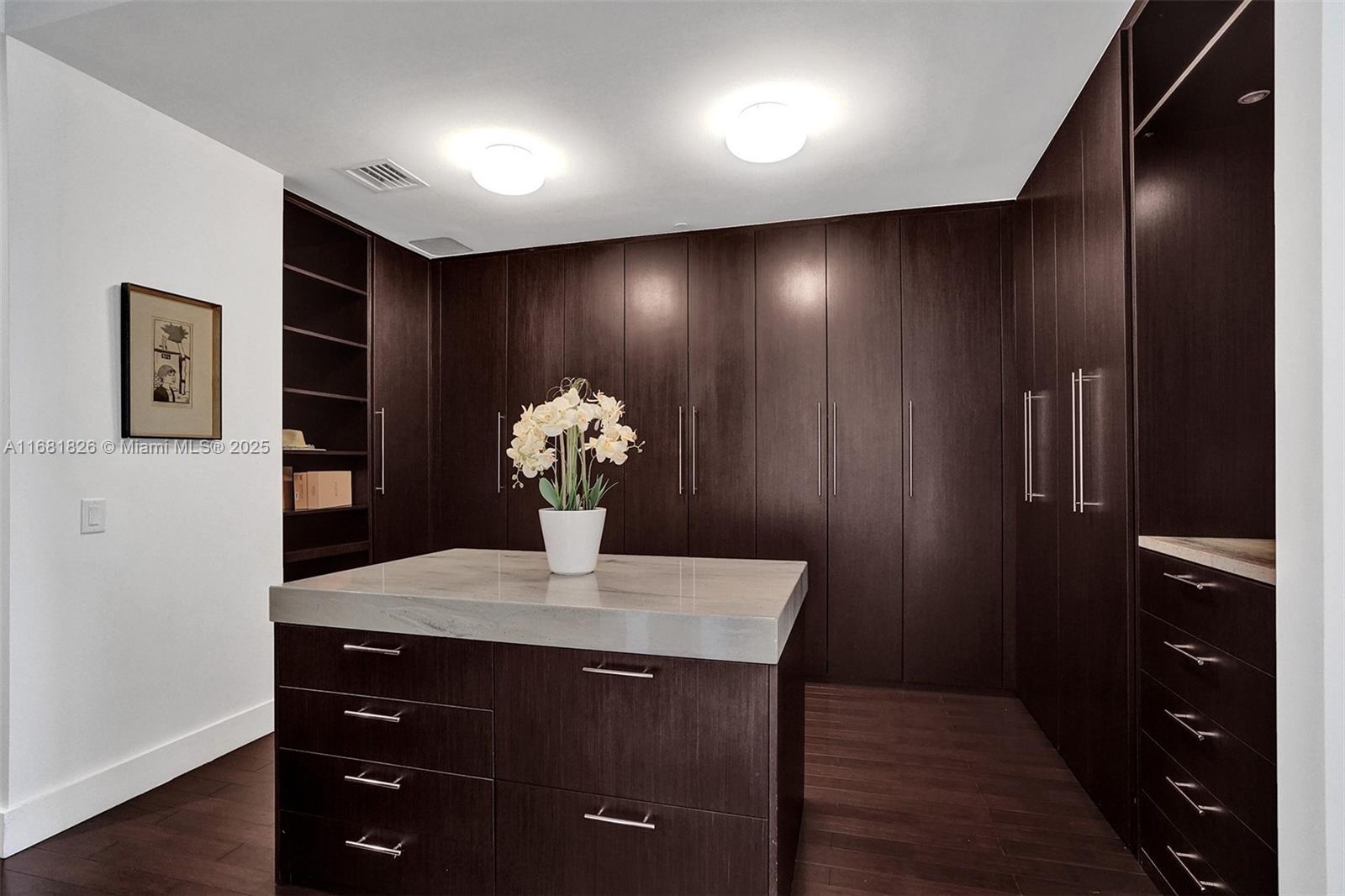 BAL HARBOUR NORTH SOUTH C - Residential