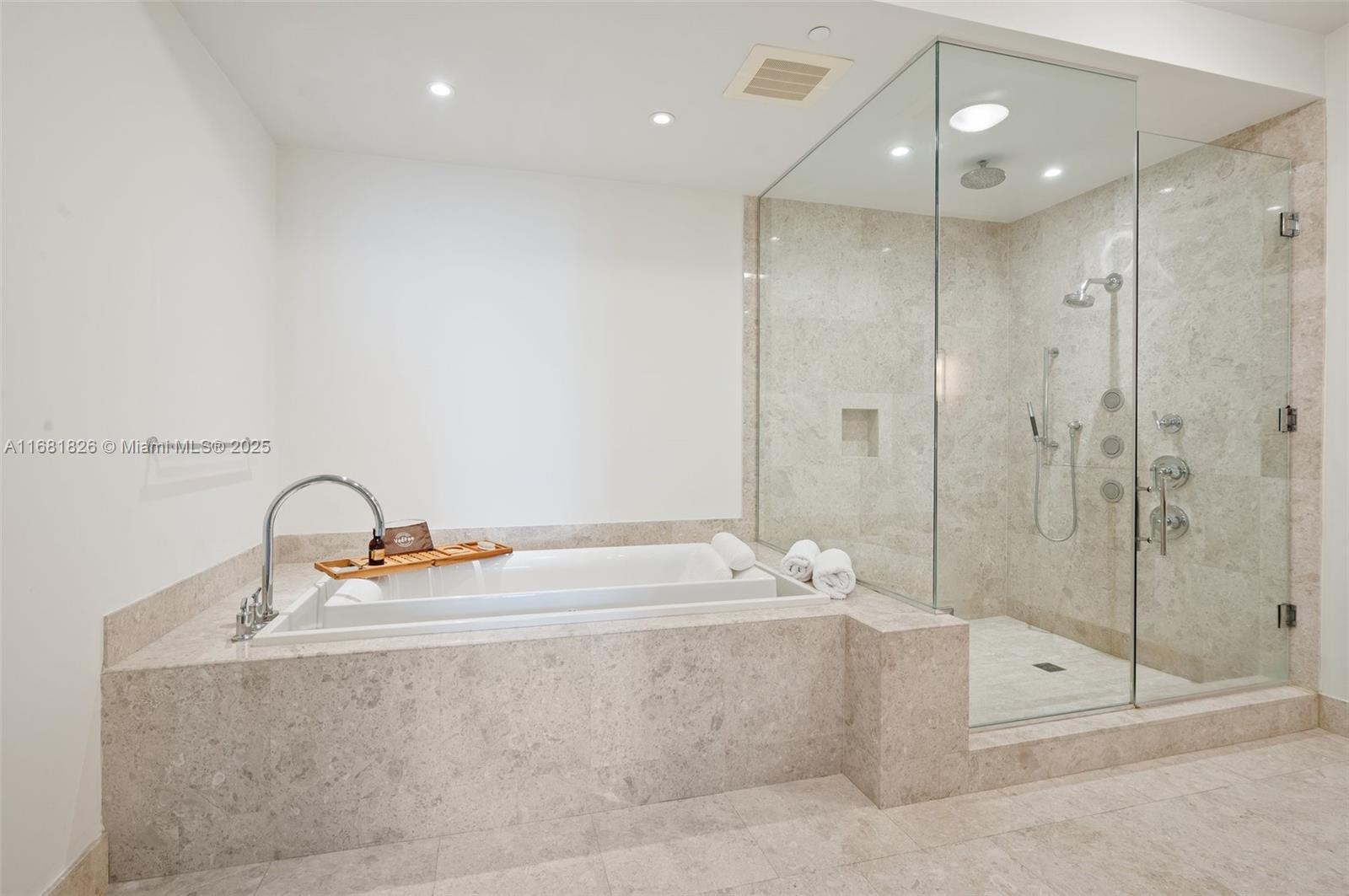 BAL HARBOUR NORTH SOUTH C - Residential