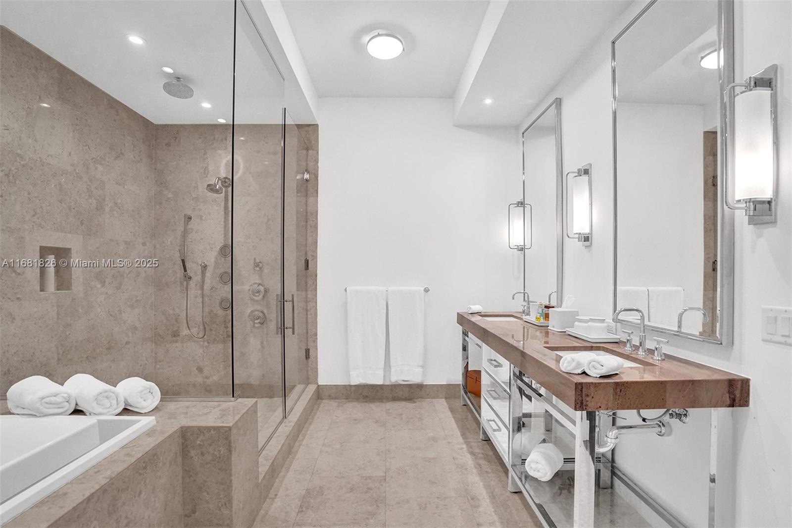 BAL HARBOUR NORTH SOUTH C - Residential
