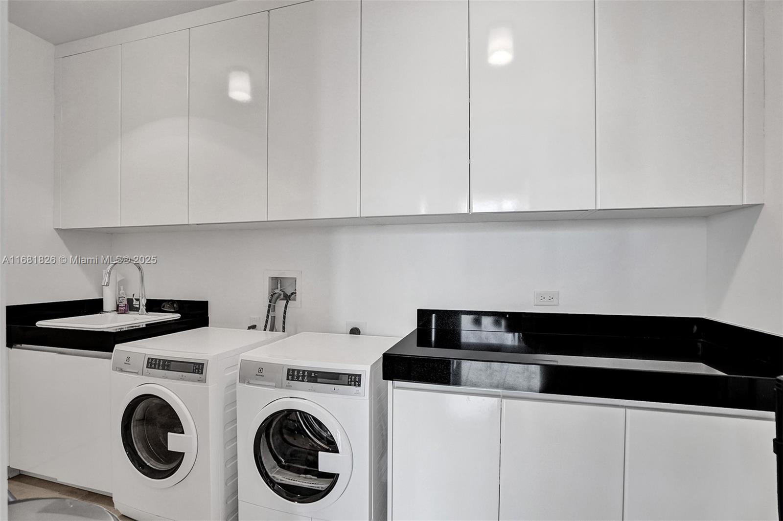 BAL HARBOUR NORTH SOUTH C - Residential