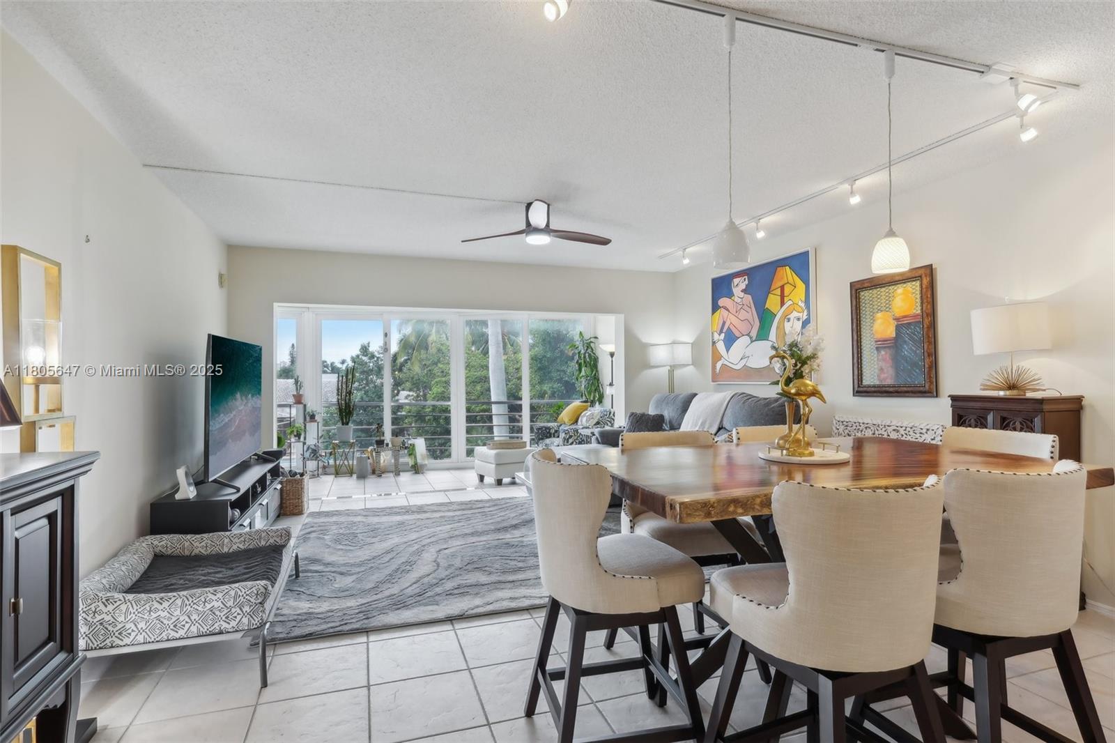 Property for Sale at 3050 Ne 47th Ct 205, Fort Lauderdale, Broward County, Florida - Bedrooms: 2 
Bathrooms: 2  - $369,900