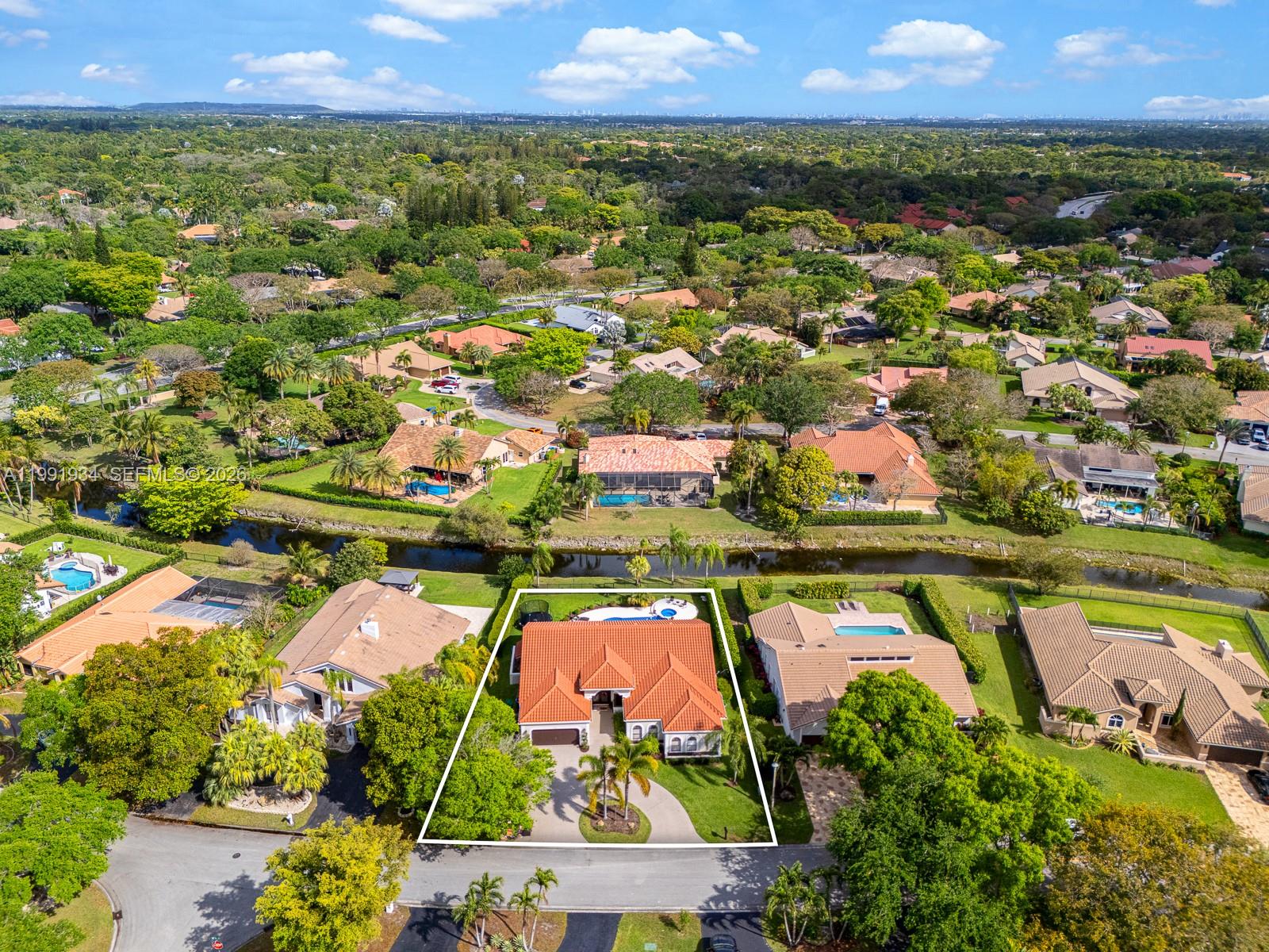 PINE RIDGE - Residential