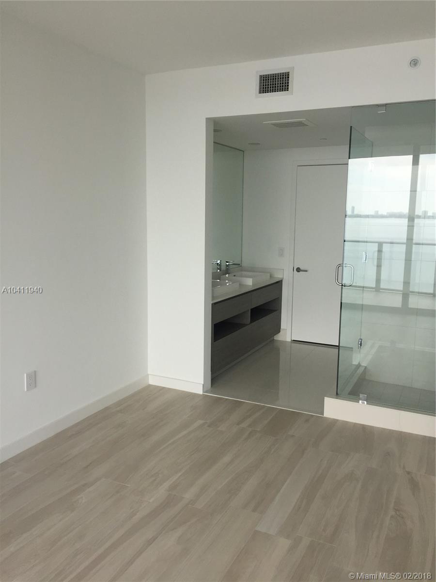 Icon Bay - Residential Lease