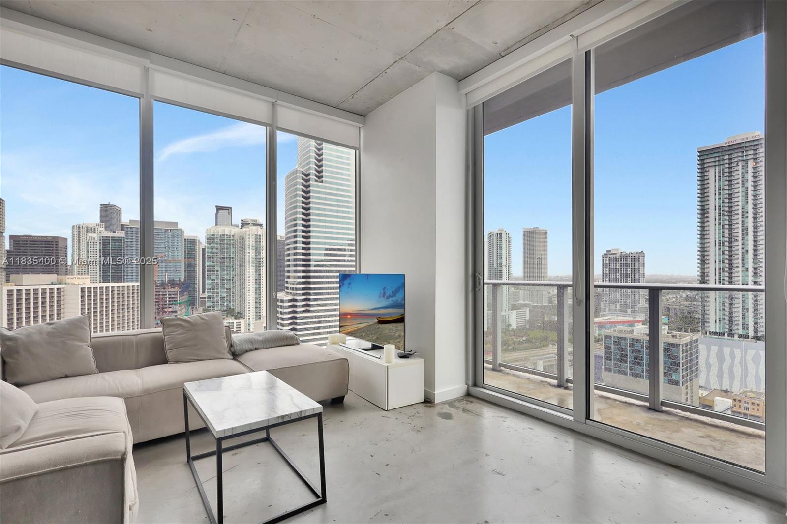 151 SE 1st St 2511
