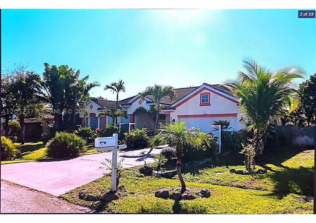 Photo of 514 SW Laconic Ave, Port St Lucie, FL 34953 (MLS # A12052377)