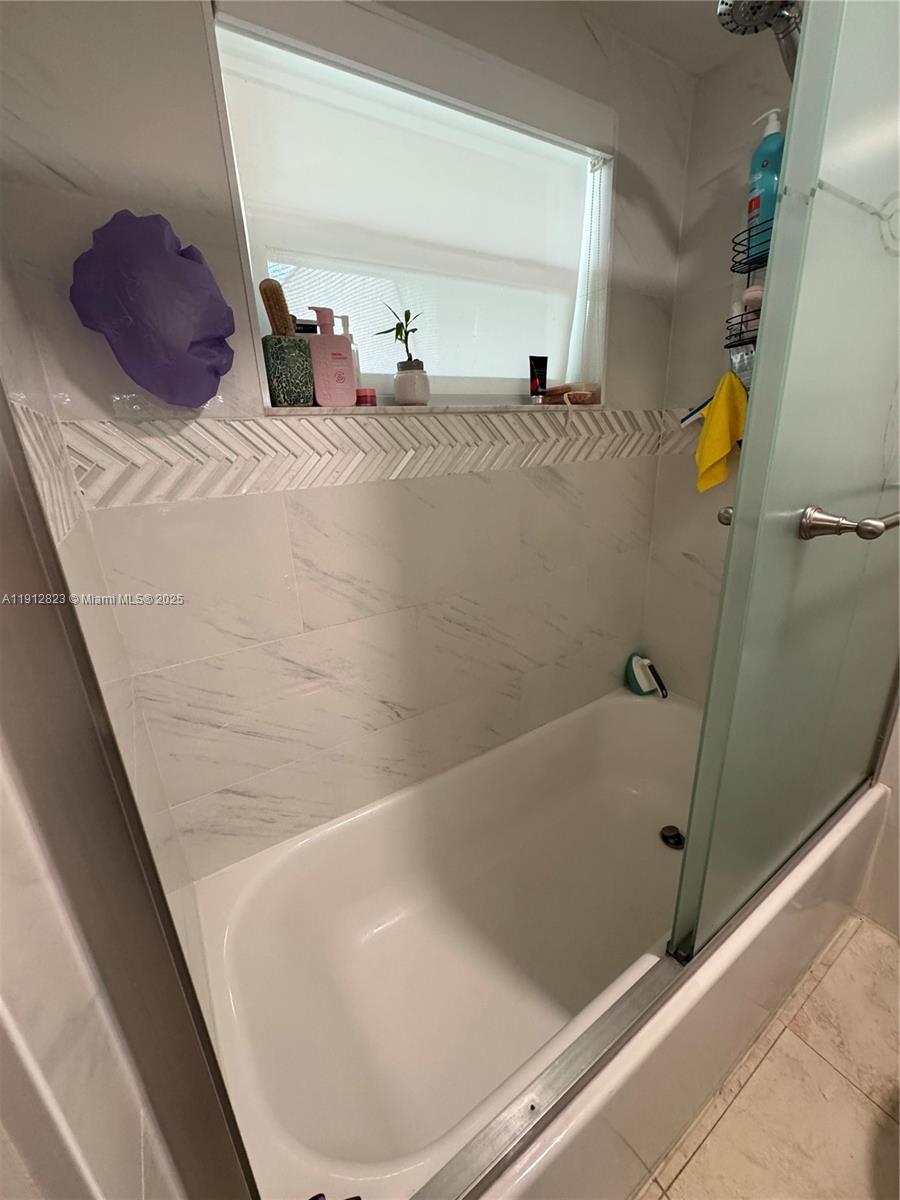 ORCHID TREE CONDO THREE - Residential Lease