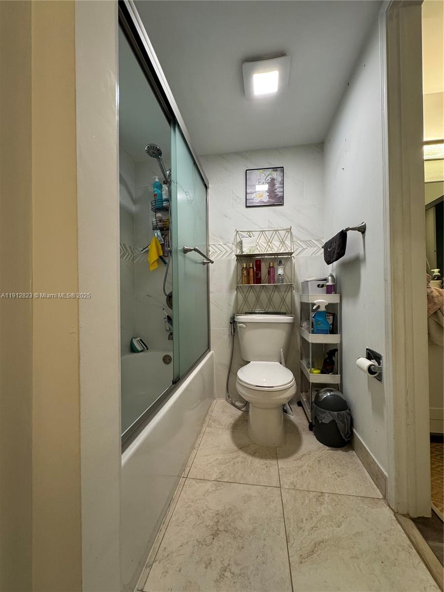 ORCHID TREE CONDO THREE - Residential Lease