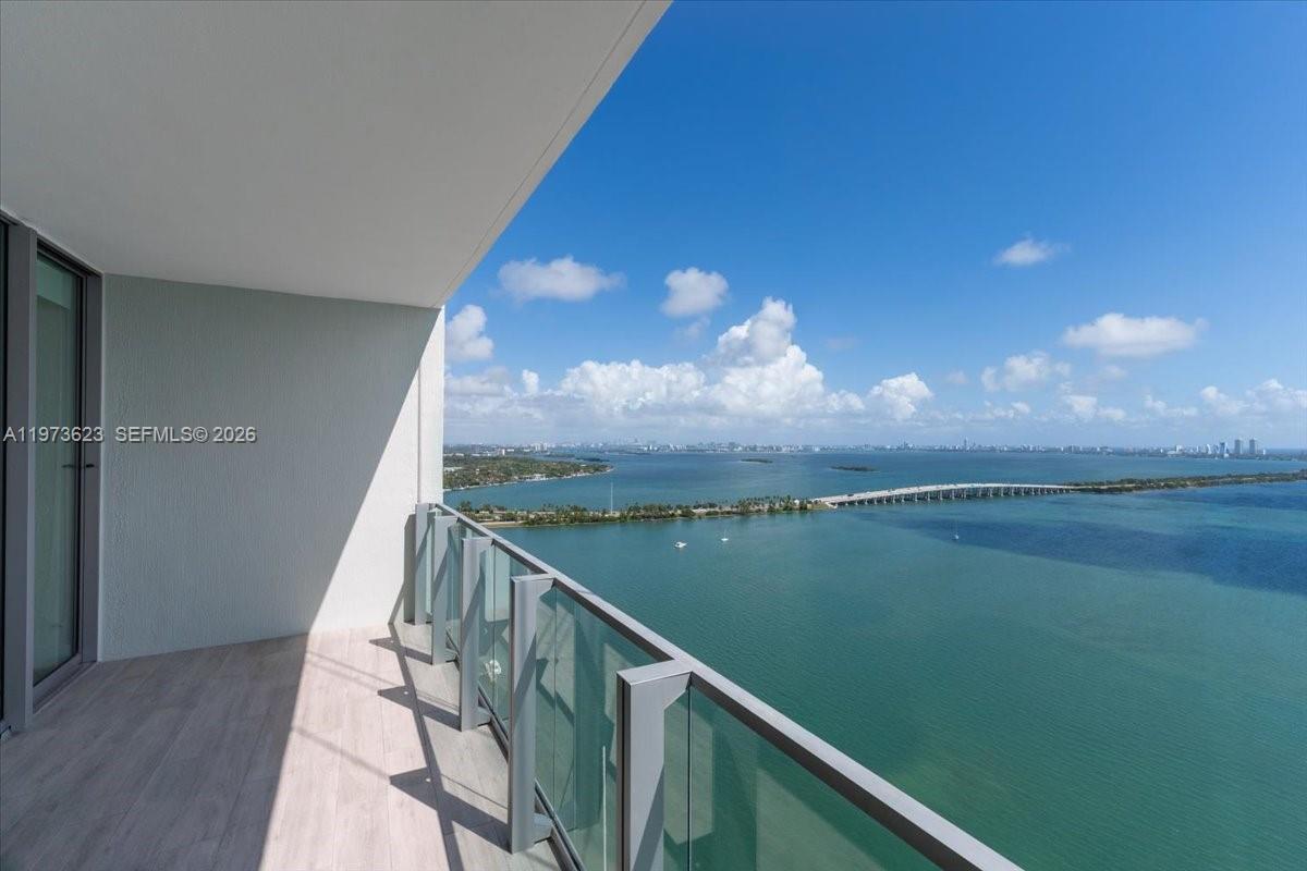 BISCAYNE BEACH CONDO - Residential