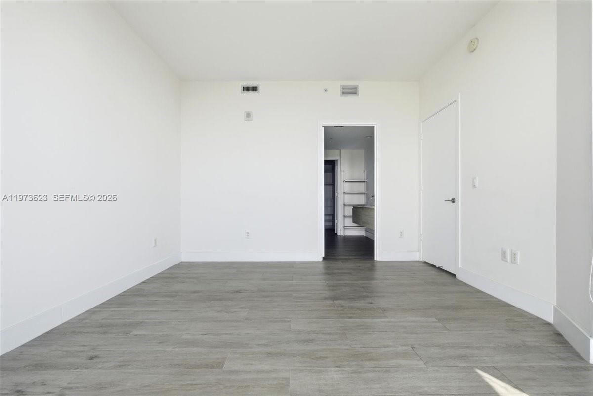 BISCAYNE BEACH CONDO - Residential