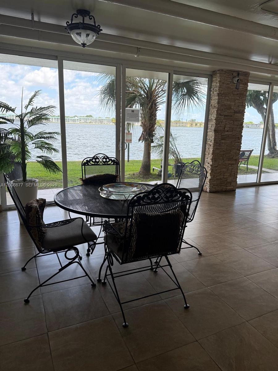 ROYAL BAHAMIAN EAST CONDO - Residential