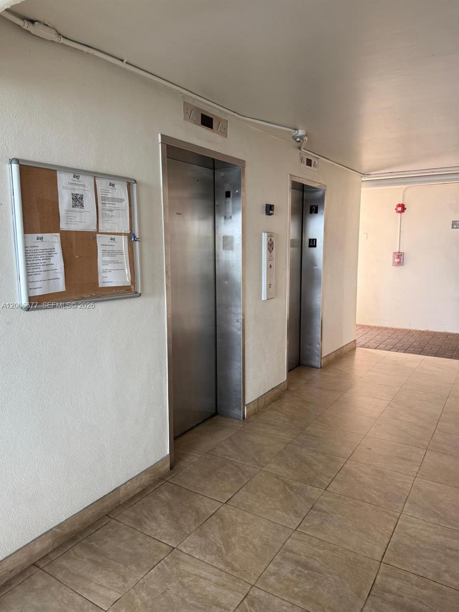 ROYAL BAHAMIAN EAST CONDO - Residential