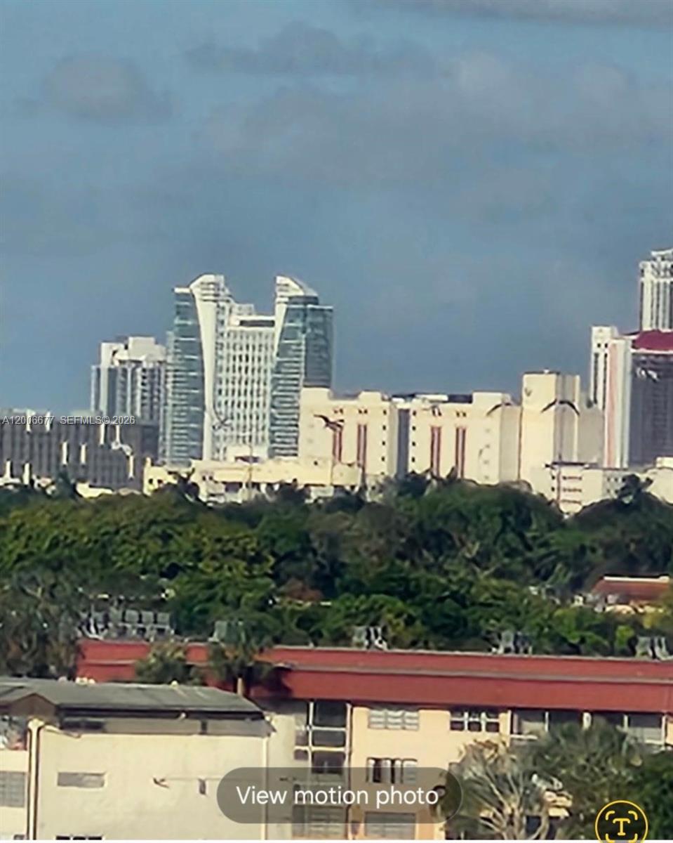 ROYAL BAHAMIAN EAST CONDO - Residential