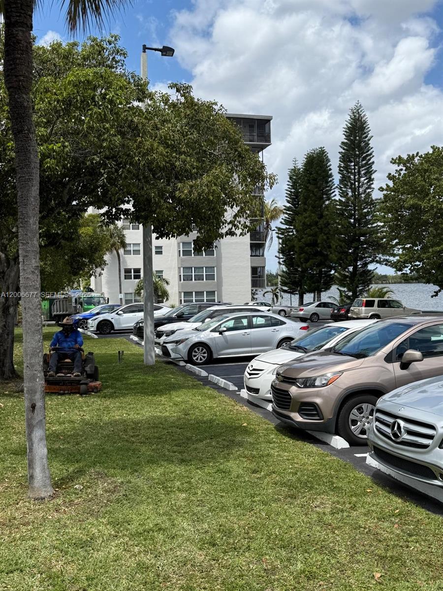 1175 NE Miami Gardens Dr 703