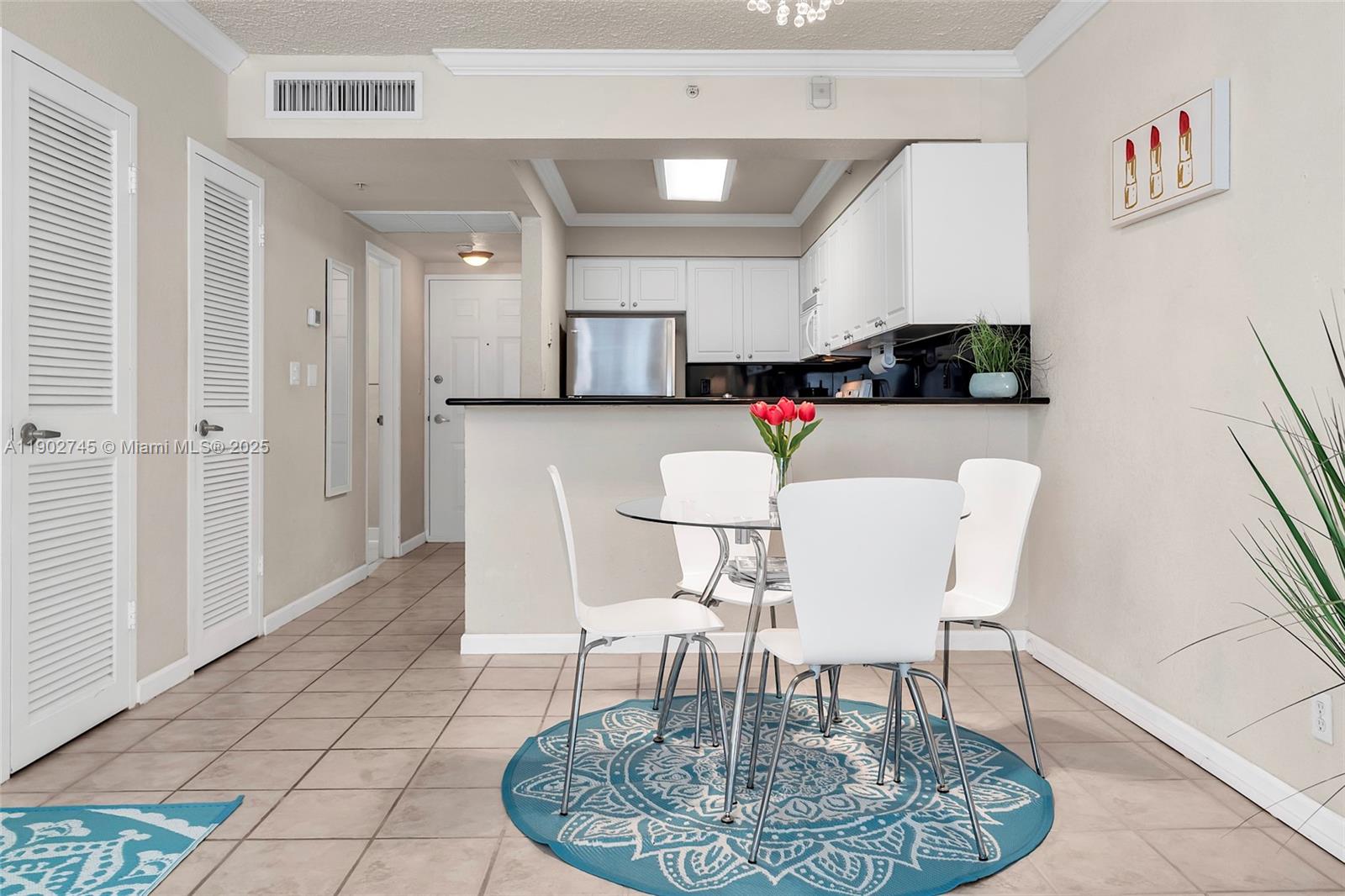 WAVE CONDO - Residential Lease