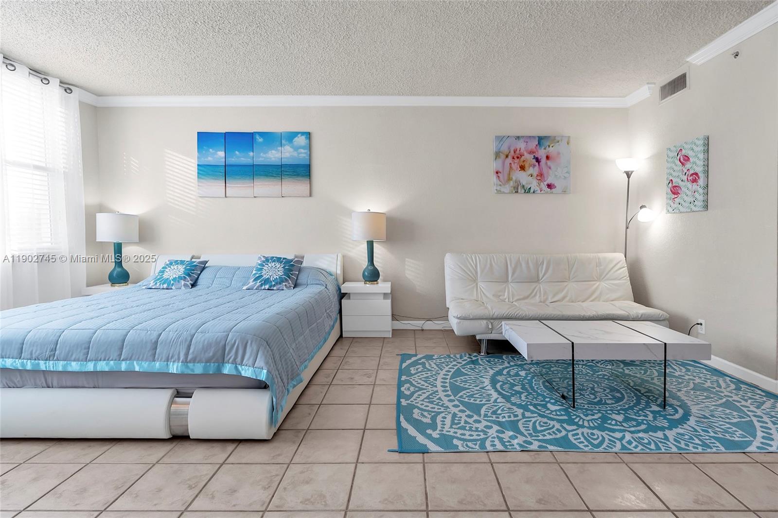 WAVE CONDO - Residential Lease
