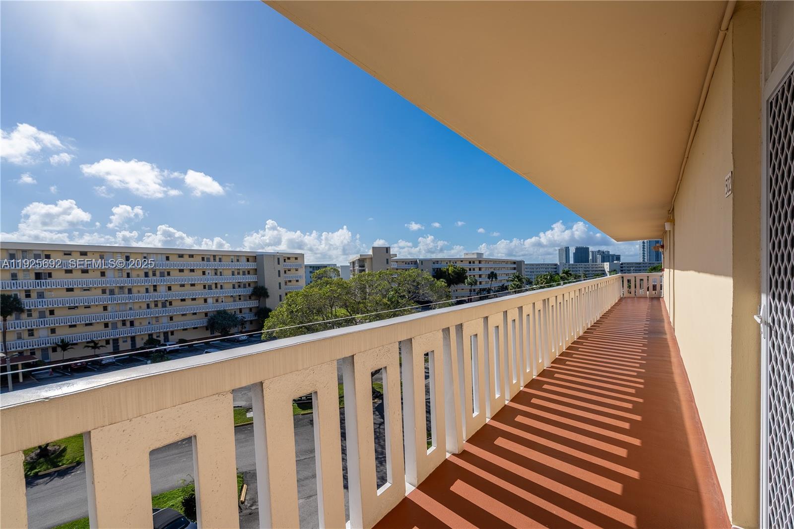 POINT EAST ONE CONDO-BLDG - Residential