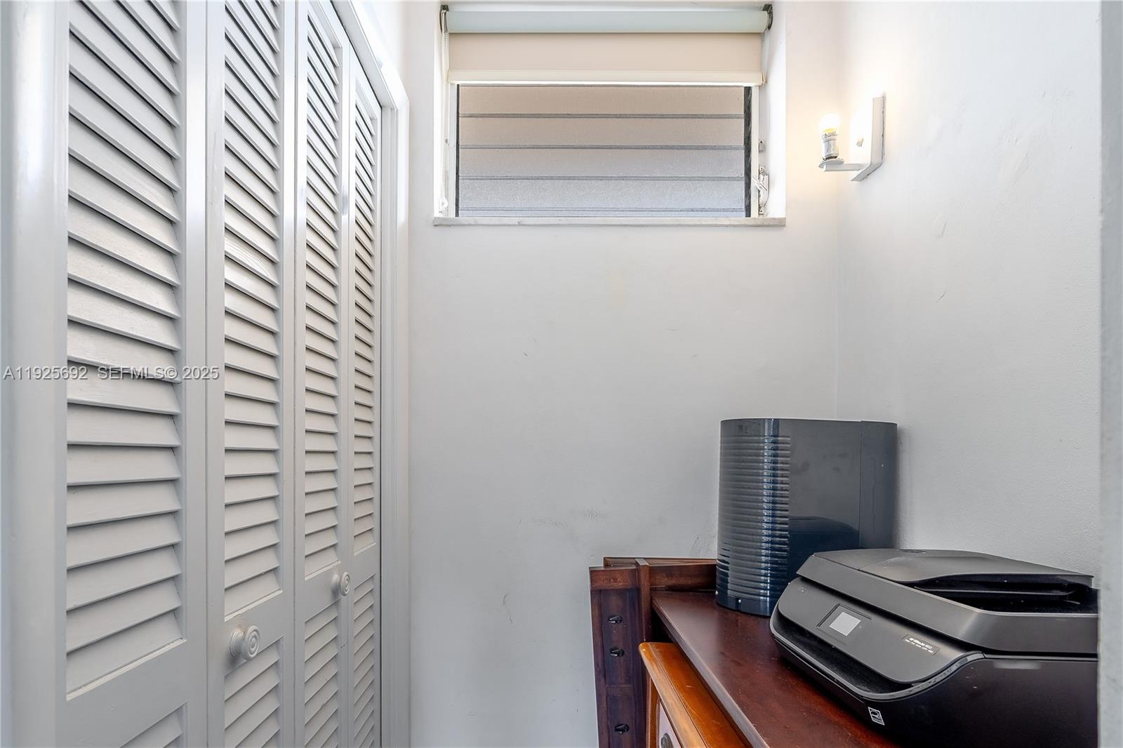 POINT EAST ONE CONDO-BLDG - Residential