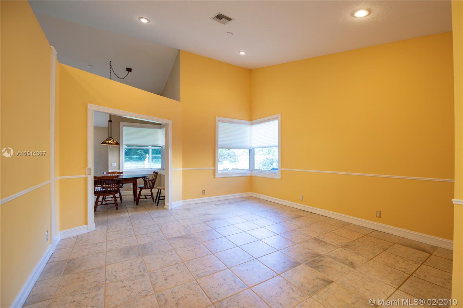 Ridge on Nob Hill - Residential